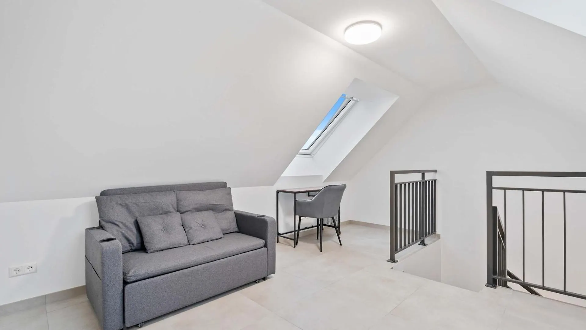 Bright & Cozy Coliving In Luxembourg Lejlighed