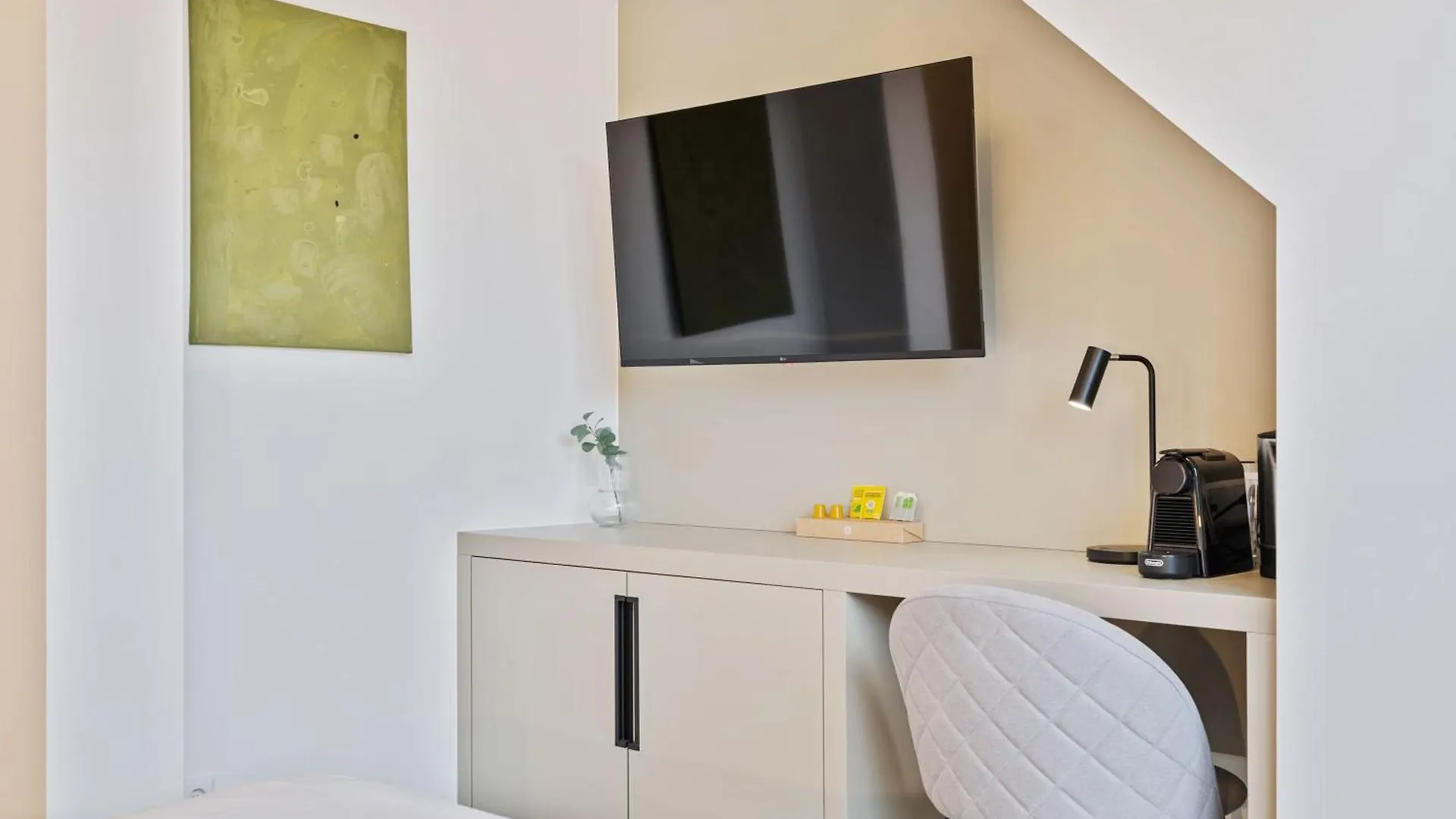 Bright & Cozy Coliving In Luxembourg Apartment